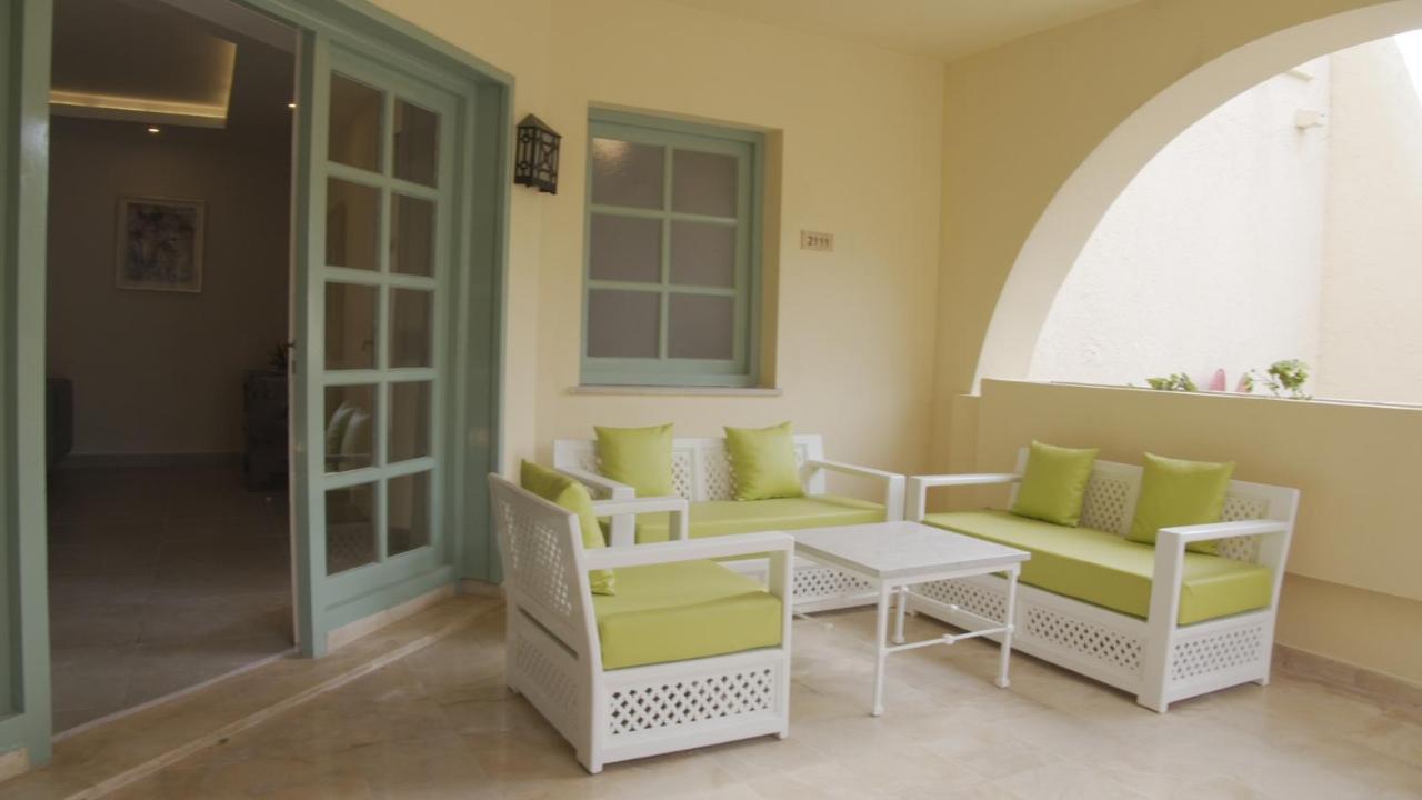 Suites Hotel Les Charmilles & Spa Gammarth Exterior foto